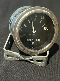 Oil pressure gauge