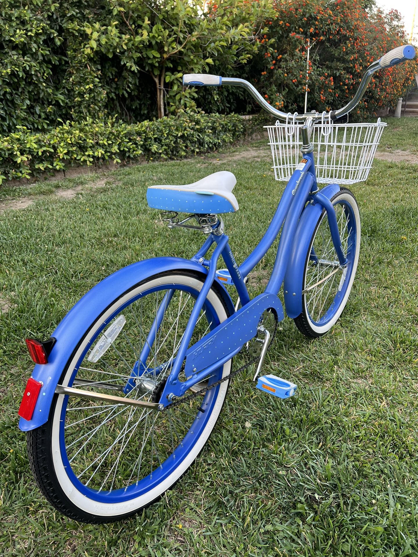 Girls/women’s 24 inch Huffy Cranbrook single speed beach 🏖 cruiser bike
