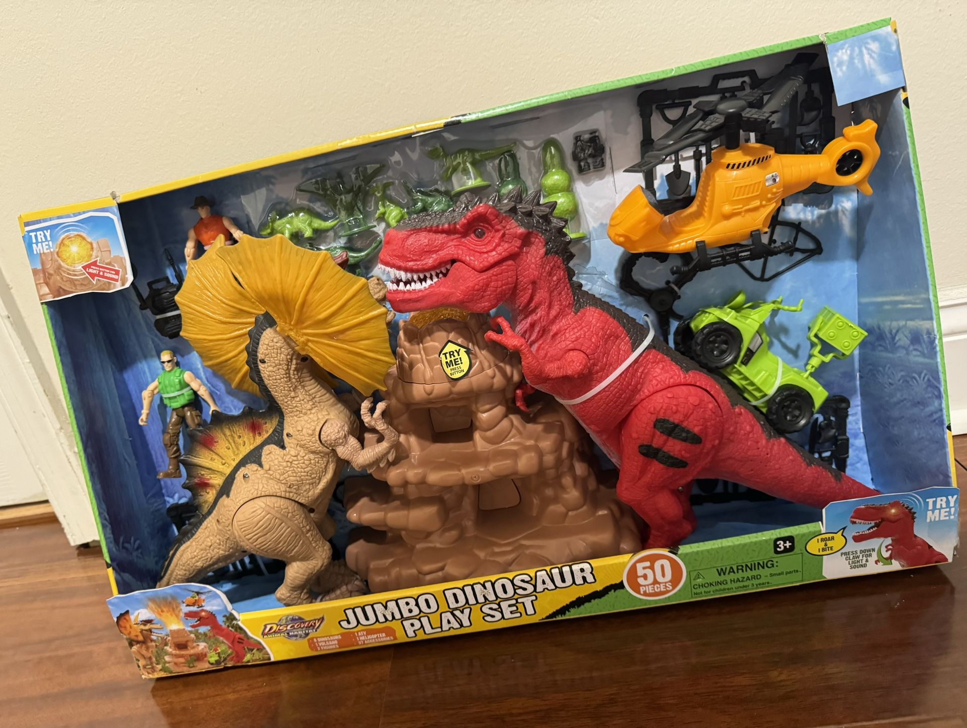 New jumbo dinosaur play set 50 pc(cash &pick up only)