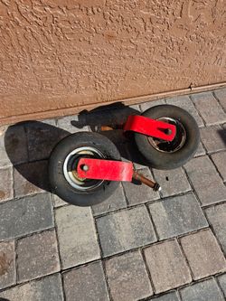 Zero turn front tires