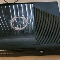 XBOX 360 + GAMES 