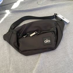 Alo Fanny Pack 