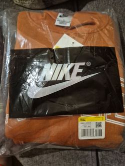 Nike set,orange,size small,