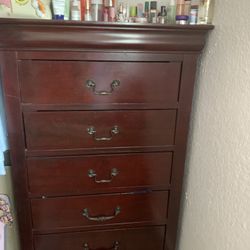 Dresser, good condition