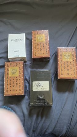Colognes flips