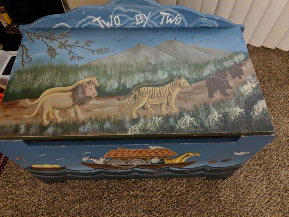 Noah's ark toy box