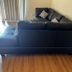 Sofa En Piel 