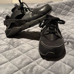 Nike Huaraches 