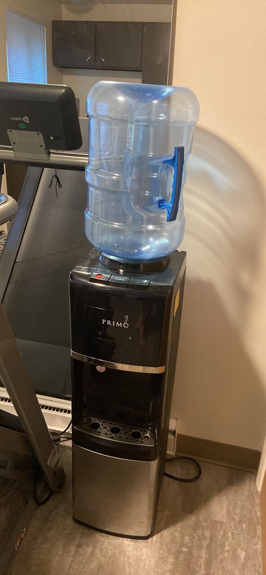Primo Water Dispenser With 2 5 Gallon Bottles