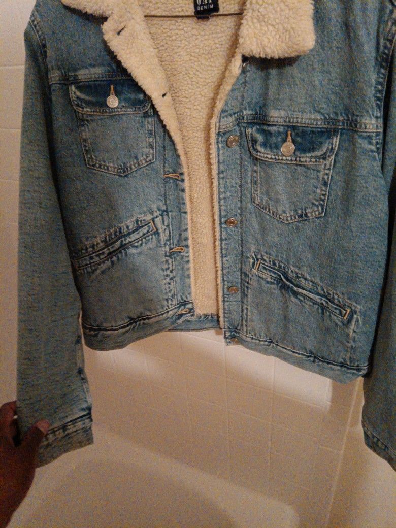 Gap Denim Jean Jacket 