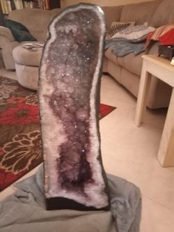 Very Large Beautiful Unique Geo