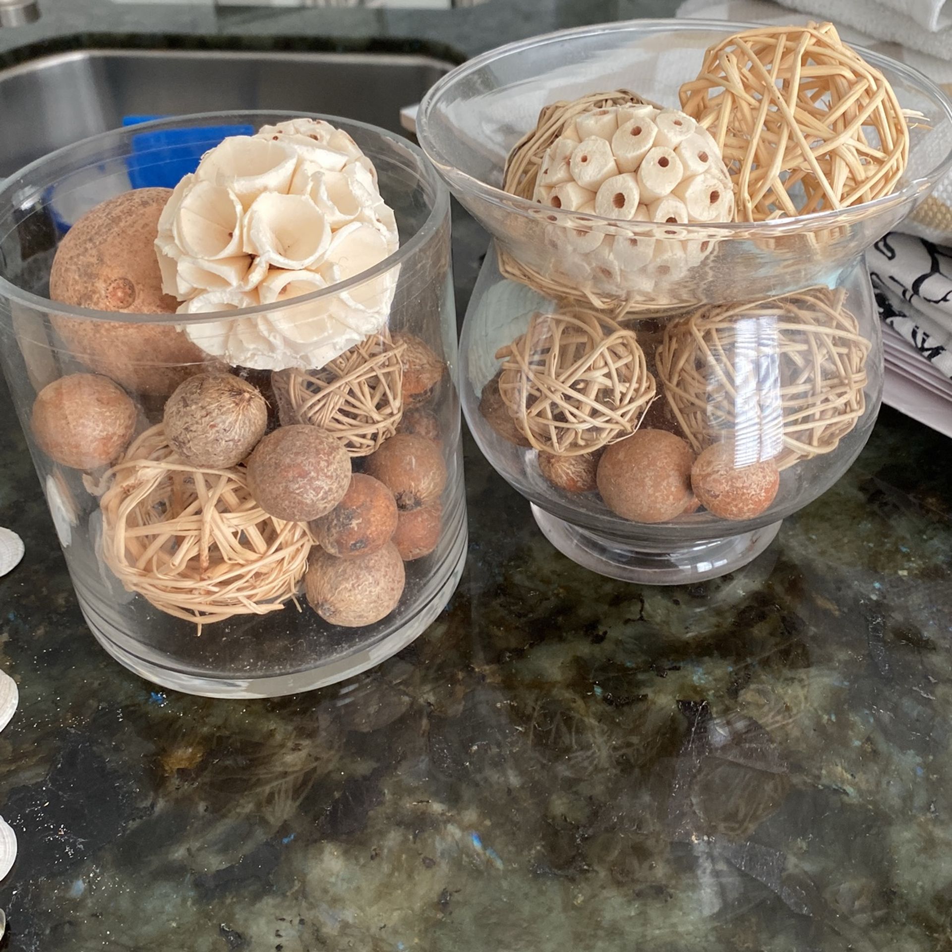 Decorative Bowl Filler Assorted Decorative Balls, Glass Vases Included 