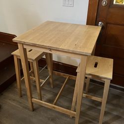 Pub Table and 2 Stools