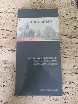 Hungarian Dictionary & Phrasebook