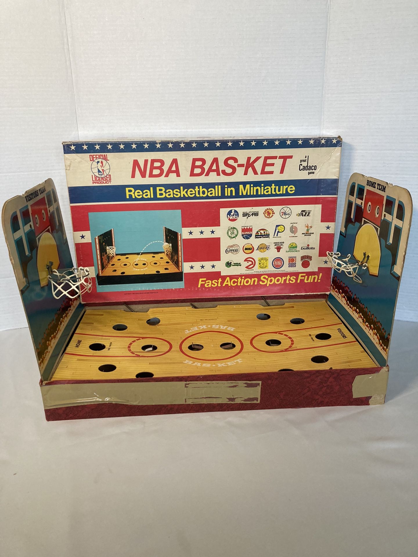 Vintage 1980 NBC Bas-ket Cadaco Board Game Real Basketball in Miniature 167