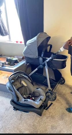 Evenflo Car Seat & Stroller Set