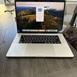 Apple 15” 2019 MacBook Pro Touch Bar Retina 2.3ghz 8 Core Intel Core i9 32gb RAM 500gb Flash Storage Thunderbolt 3 macOS Sonoma 