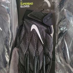 Brand New 
Nike Superbad Adult Football Lineman Gloves
Football Linemen Gloves Padded Palms Black Adult Sizes Large, XL, 3XL  Brand New 