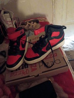 Nike Air Jordan 1 High Red Black Sneakers