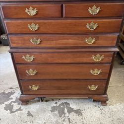 Drexel Wooden Seven Drawer Dresser