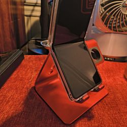 Brand New Samsung Galaxy Z Flip 7