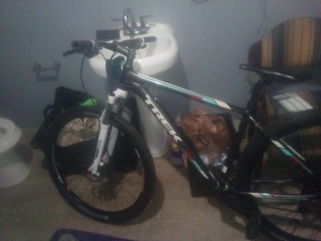 Trek Marlin 7 New All Original Parts