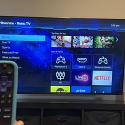 58” Hisense Roku TV: Comes With Wall Mount