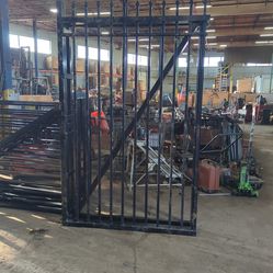 Aluminum fencing