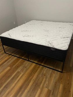 Best Deals on NEW Mattresses Pay Plans Available $10 DOWN