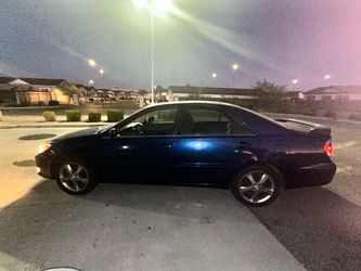 2005 Toyota Camry - Runs Good / Project Car - OBO