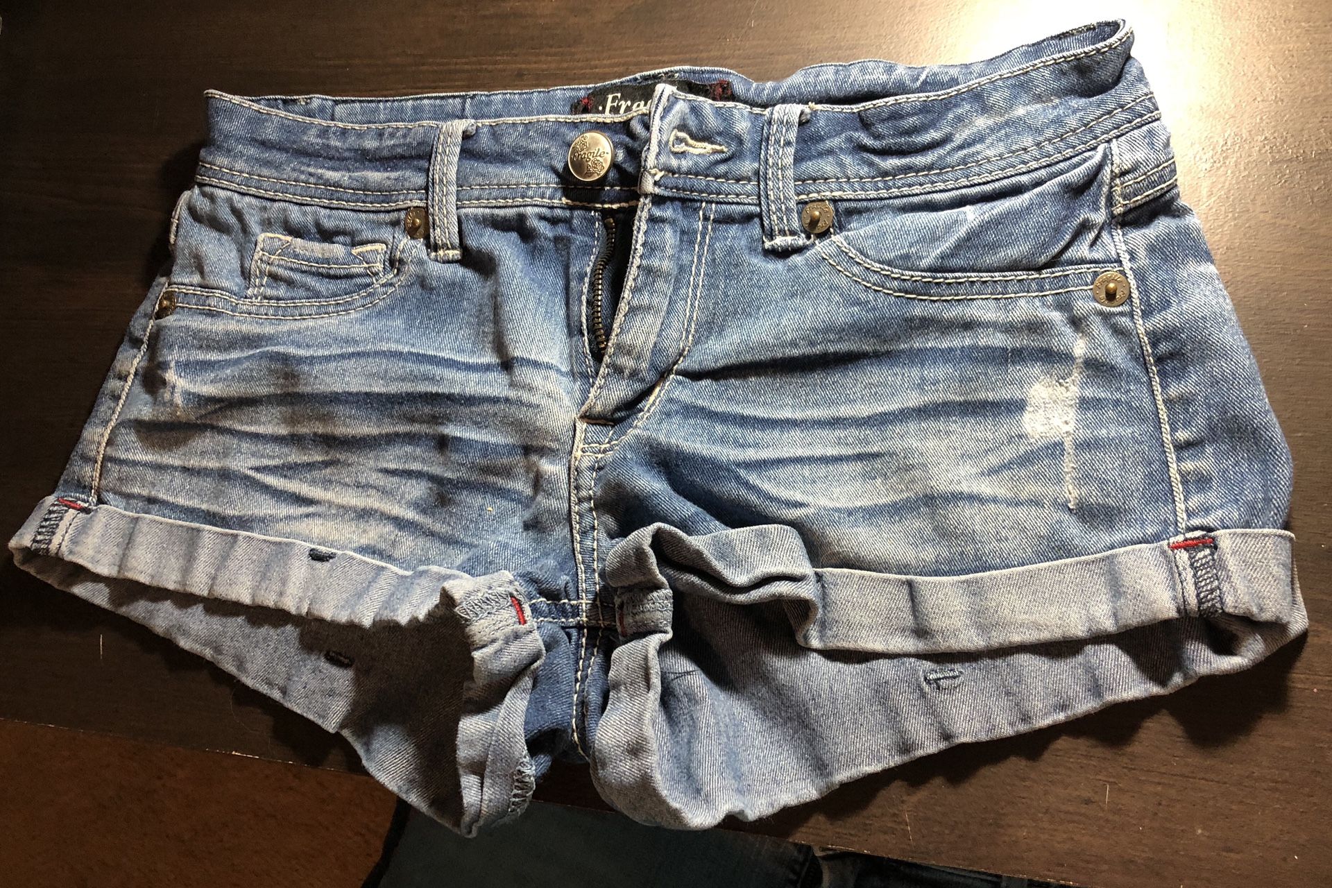 Women’s size 7 jean shorts