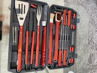 Barbecue Set , Brand New , ( 18 Piece )