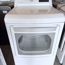 LG. GAS DRYER 