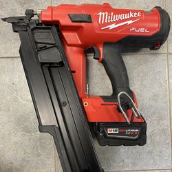 Milwaukee Framing Nail Gun