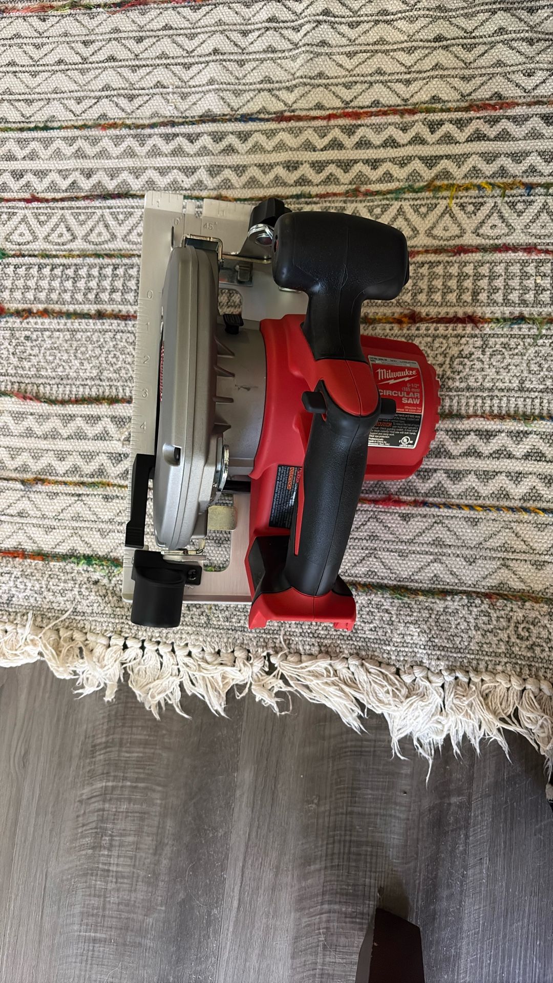 Milwaukee 2630-20 M18 Cordless 6-1/2" Circular Saw