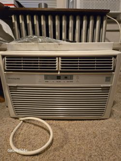 Frigidaire 6000 or 8000BTU