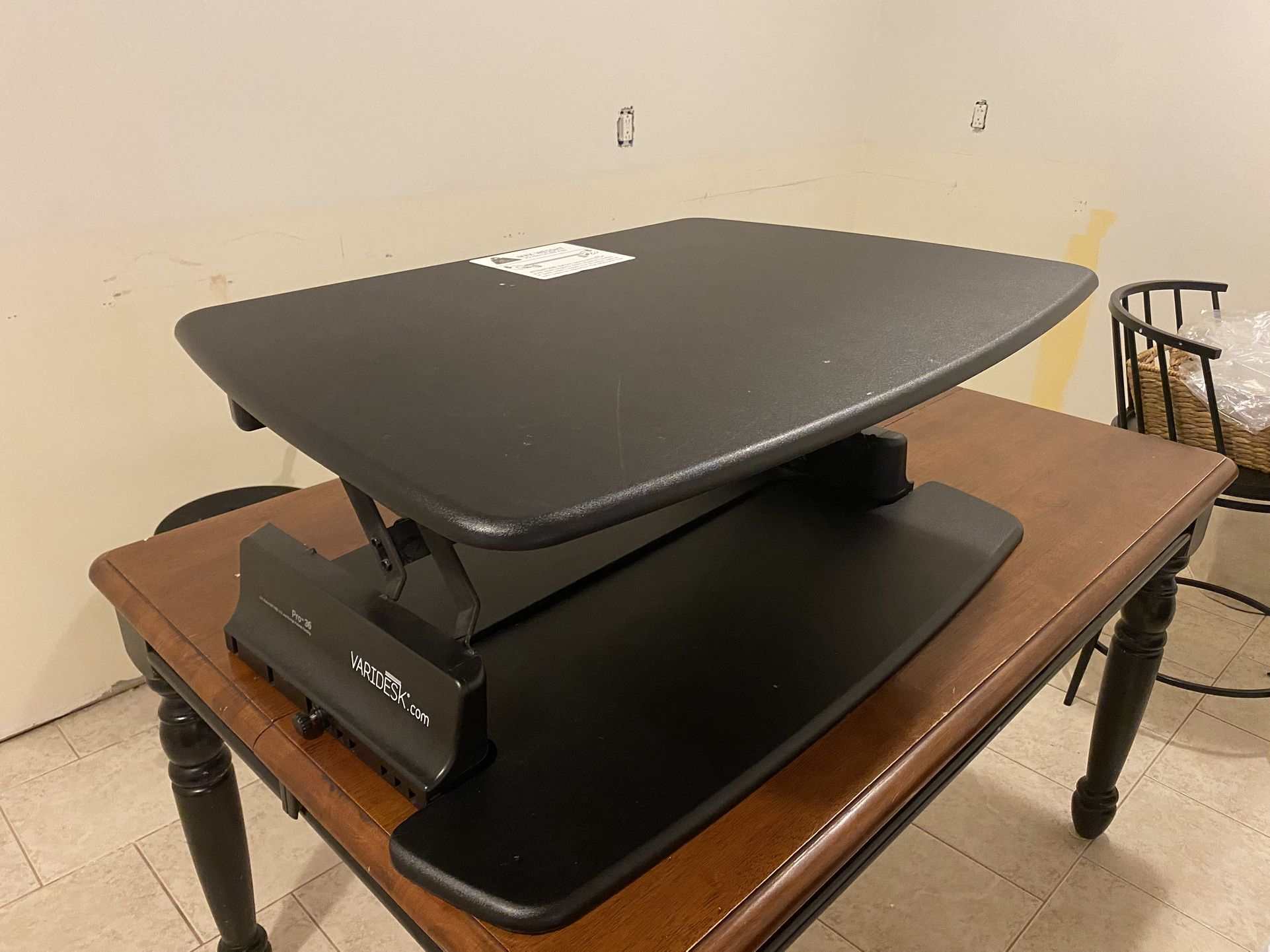 Varidesk Pro 36