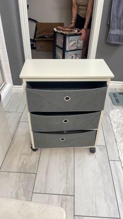 Closet organizer