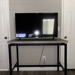 Table/Desk