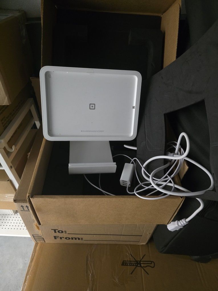 Square Docking Stand