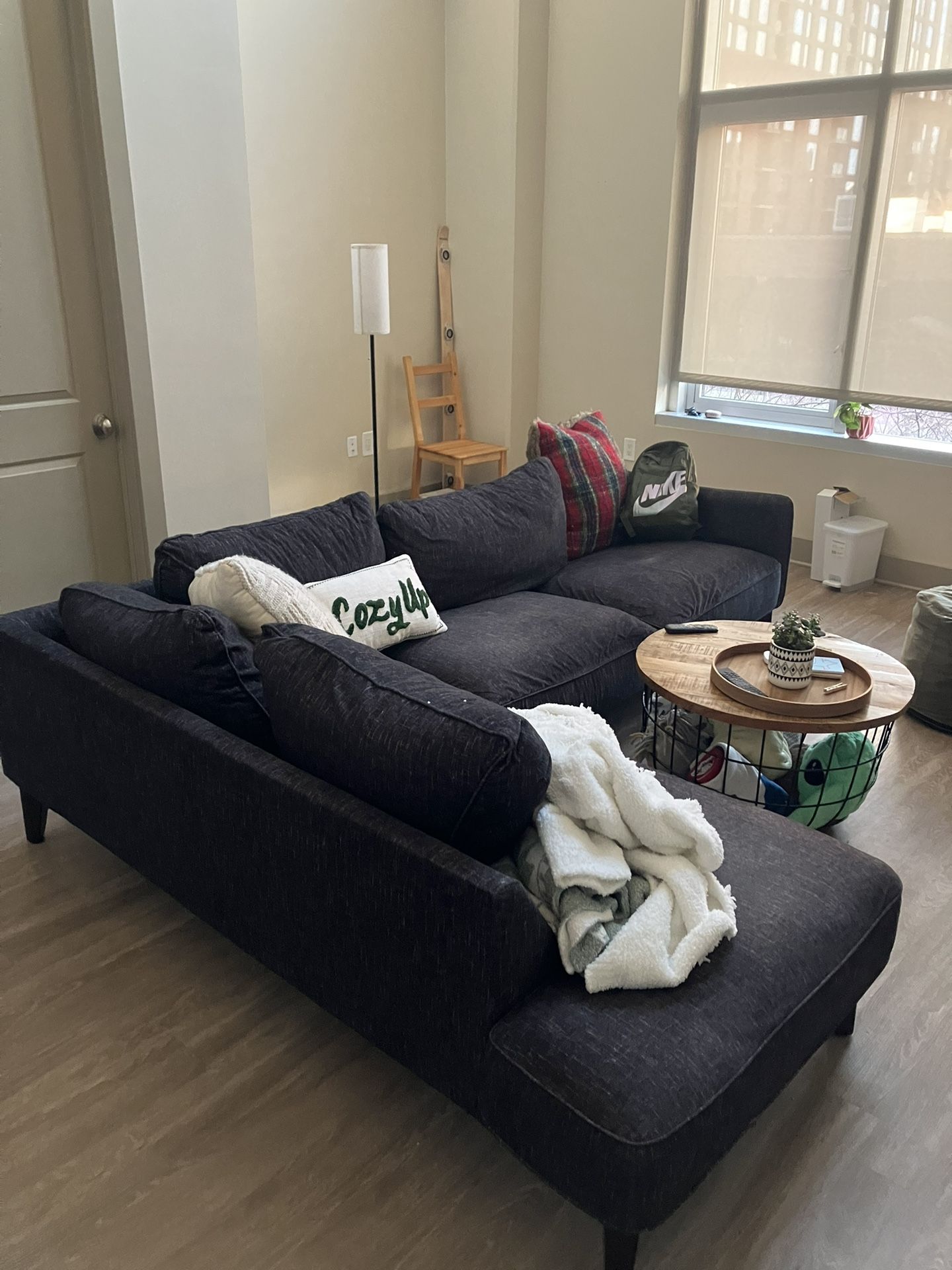 Article sectional