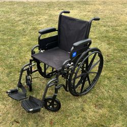 Folding Wheelchair 