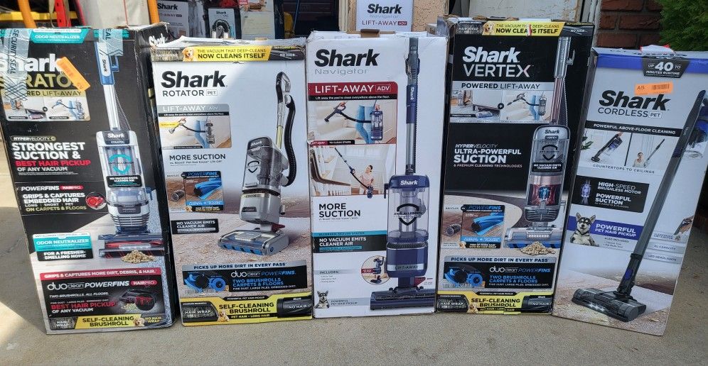 Shark Lift Away