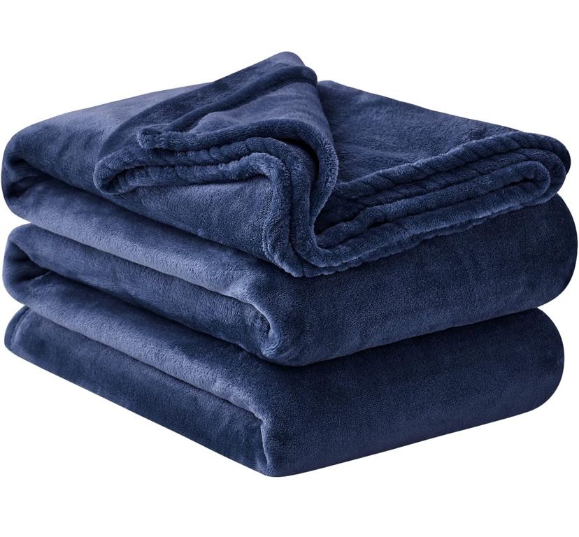 Fleece Throw Blanket Queen - Plush Fuzzy Flannel Blanket Grey for Queen Size Large Bed, Super Soft Warm Blanket for Sofa and Couch, Fluffy Bla