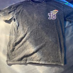 Men’s Size Small Acid wash shirt 