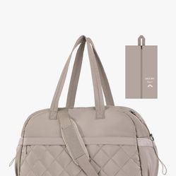 Woman’s Duffle Gym Bag