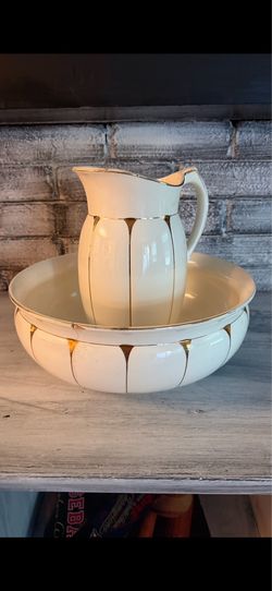 Mid century Bowl and jug