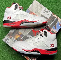 Air Jordan 5 Retro ‘Fire Red’ 2025  Condition