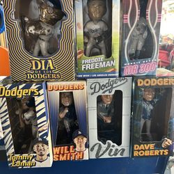 Dodgers Bobble Heads For Trade Looking For 2025 Trophy