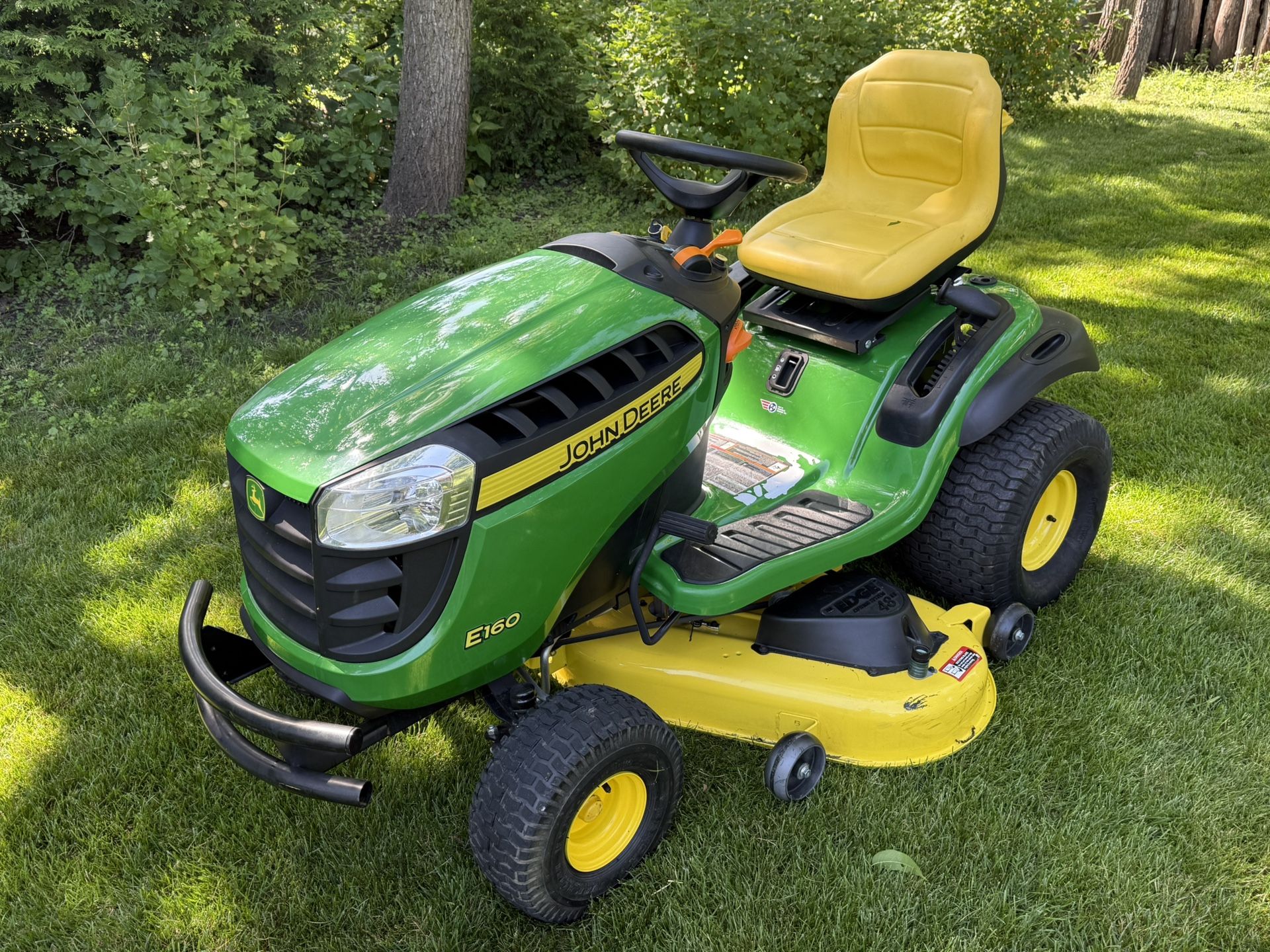 New John Deere E160 Tractor Mower